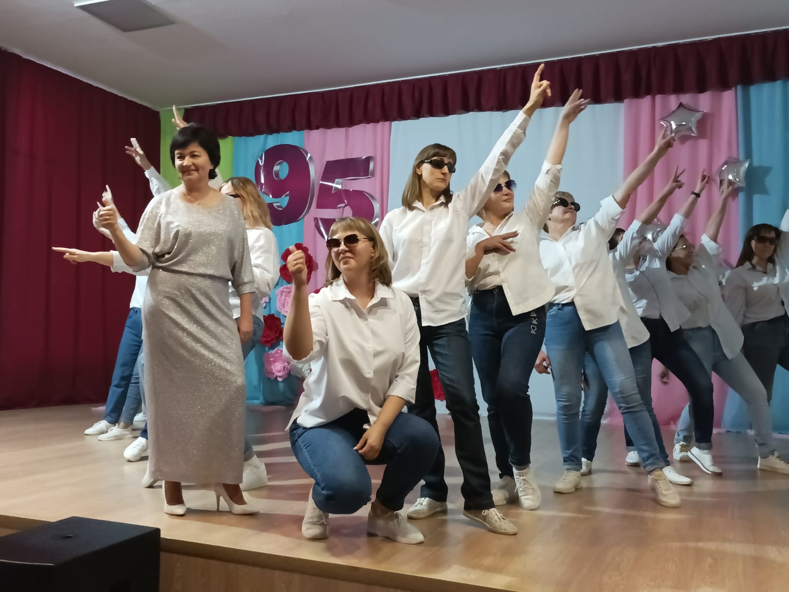 95 лет центру попечения детей