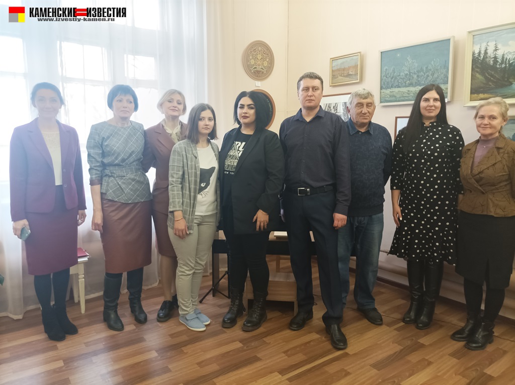 выставка в художественной школе