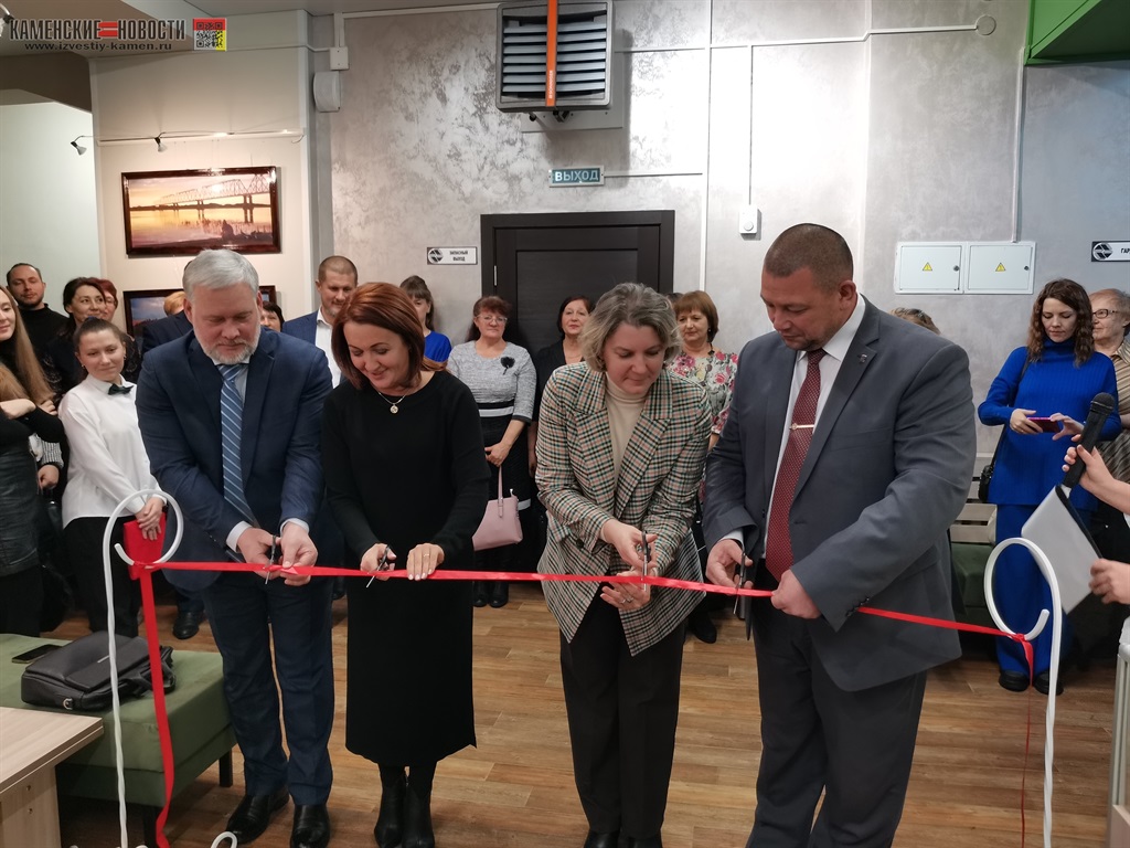 открытие библиотеки в Камне-на-Оби